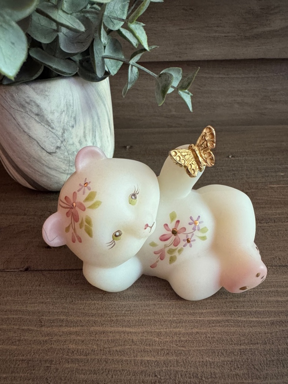 Vintage Fenton Art Satin Glass Butterfly Bear - Picture 2 of 7